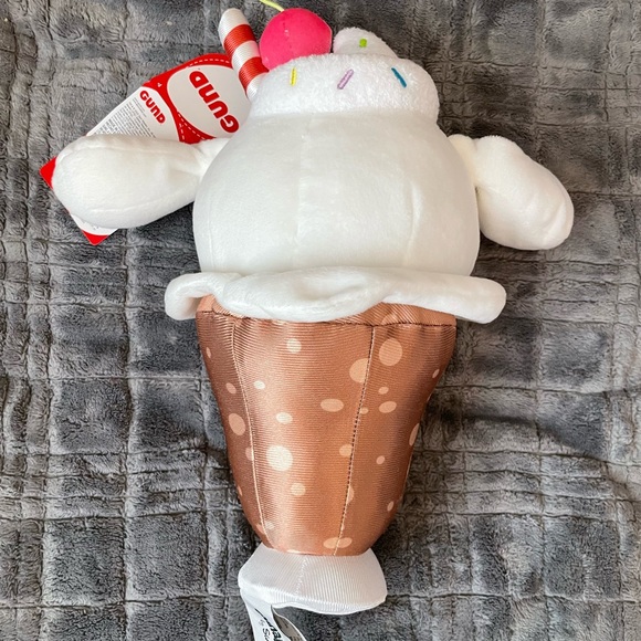 Cinnamoroll Ice Cream with Sprinkles Plushie - Picture 2 of 5